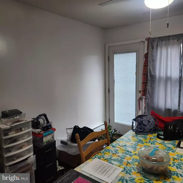 Carlisle, PA 17013,4 ROBERT LN