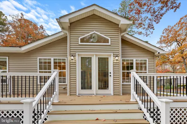 Ocean Pines, MD 21811,2 DINGHY CT