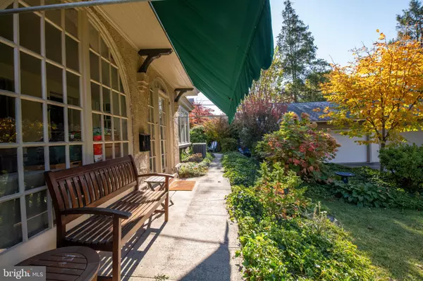 Philadelphia, PA 19129,3122-24 W PENN ST