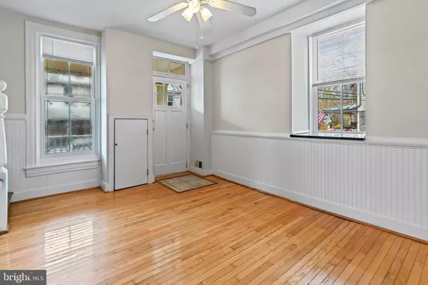 Ellicott City, MD 21043,8473 MAIN ST