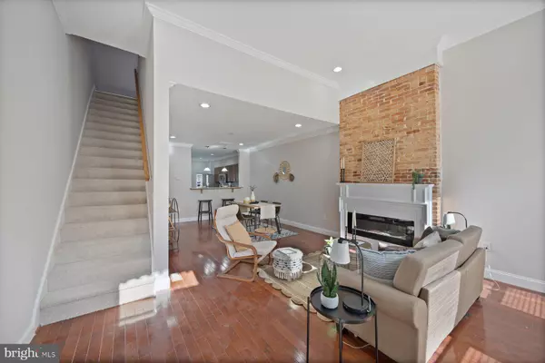 Baltimore, MD 21217,1917 MCCULLOH ST