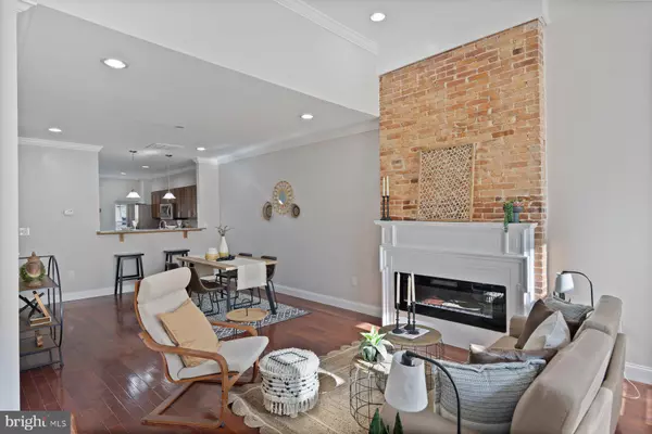 Baltimore, MD 21217,1917 MCCULLOH ST