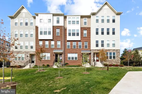 1008 GALENA TER NE, Leesburg, VA 20176