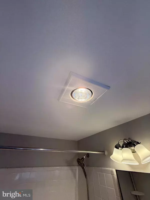 Alexandria, VA 22302,3254 VALLEY DR