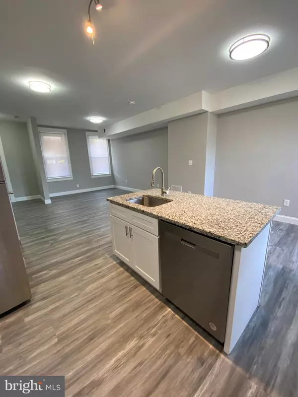 Baltimore, MD 21229,18-S. TREMONT RD S