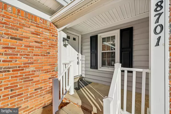 Potomac, MD 20854,8701 SLEEPY HOLLOW LN