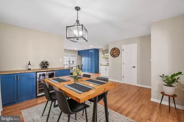 Fairfax, VA 22030,4119 FAIRFAX ST