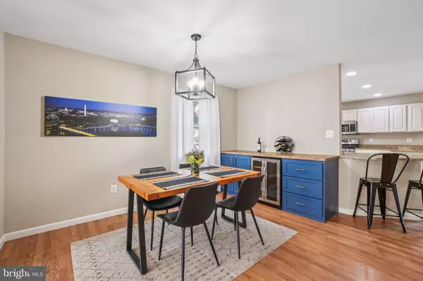 Fairfax, VA 22030,4119 FAIRFAX ST