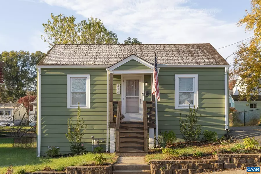 216 PALATINE AVE, Charlottesville, VA 22902