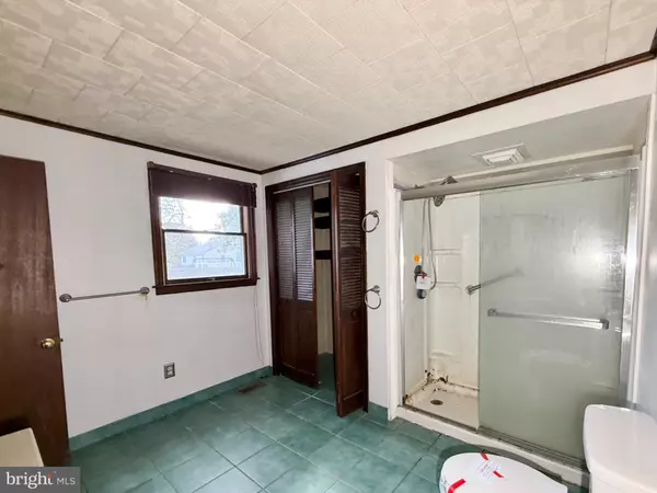 Millville, NJ 08332,1517 FAIRTON RD