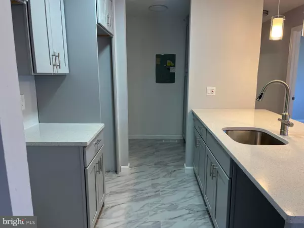 Marlton, NJ 08053,1701 WOODHOLLOW DR