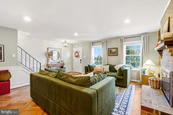 Halethorpe, MD 21227,5712 RICHARDSON MEWS SQ