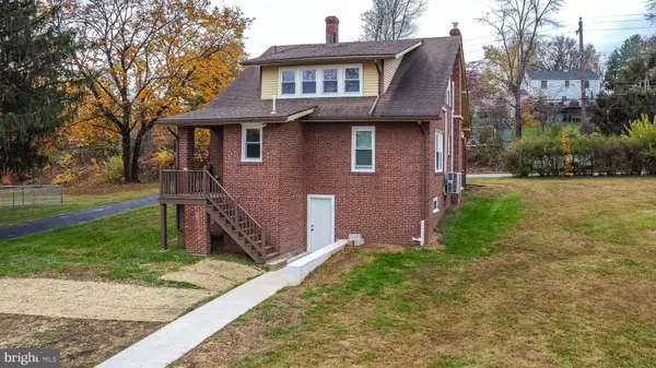 Phoenixville, PA 19460,343 PAWLINGS RD