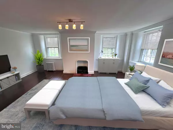 Newtown Square, PA 19073,571 N NEWTOWN STREET RD