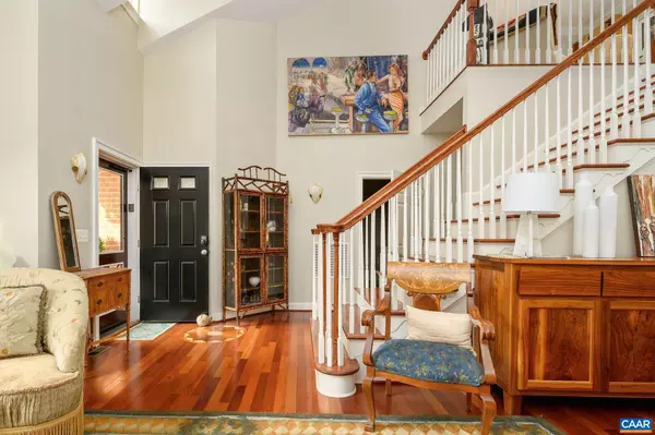 Charlottesville, VA 22903,824 COLRIDGE DR