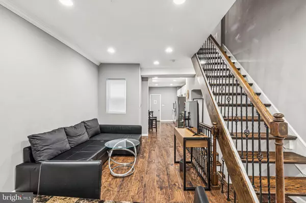 Philadelphia, PA 19104,722 N SHEDWICK ST