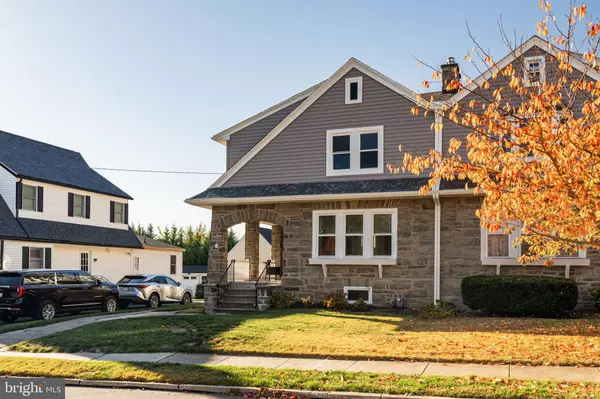 Glenside, PA 19038,5 ERDENHEIM RD