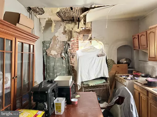 Baltimore, MD 21213,1911 E 20TH ST