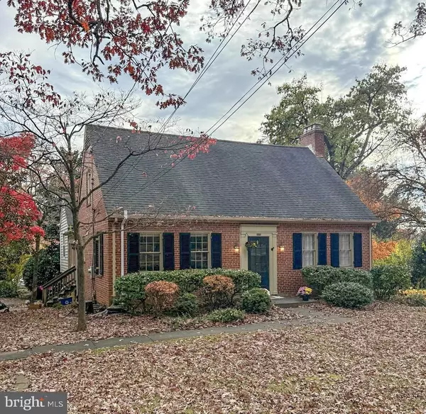 109 W SEMINARY AVE, Lutherville Timonium, MD 21093