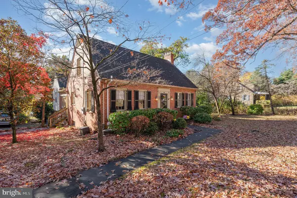 Lutherville Timonium, MD 21093,109 W SEMINARY AVE