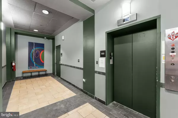 Baltimore, MD 21201,22 S HOWARD ST #R-201