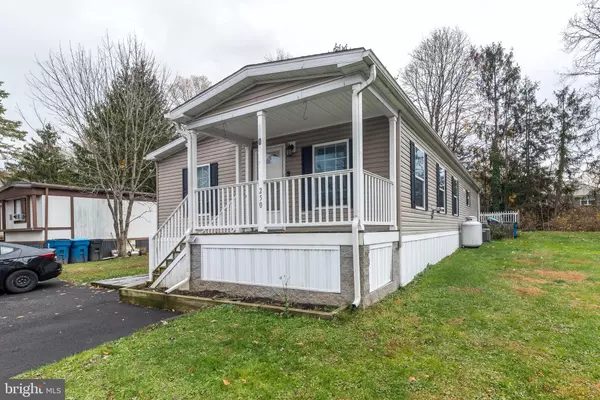 Doylestown, PA 18901,250 WOODED DR