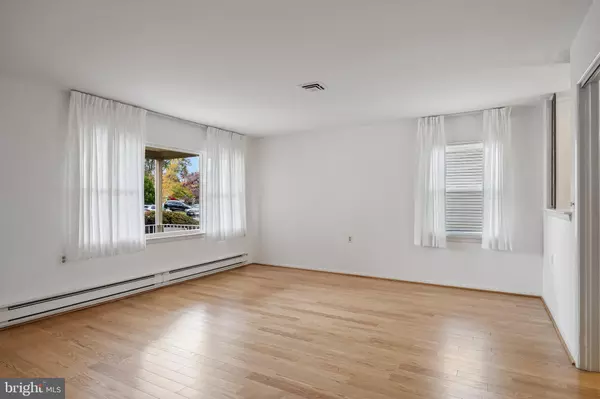 Southampton, NJ 08088,81 SHEFFIELD PL