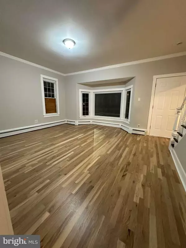 Clementon, NJ 08021,220 BERLIN RD