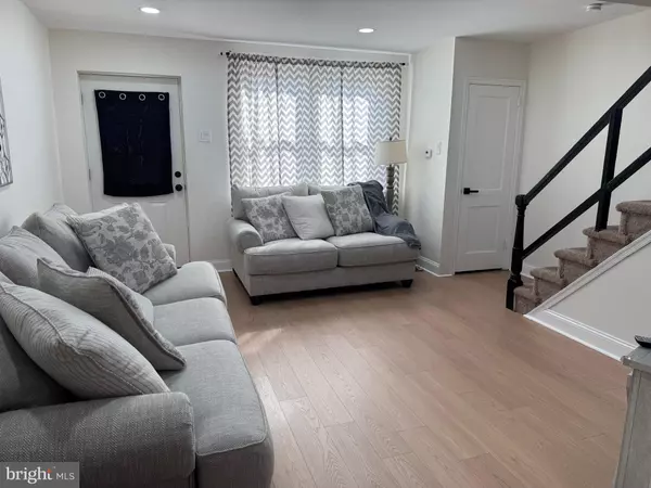 Philadelphia, PA 19135,6302 HEGERMAN ST