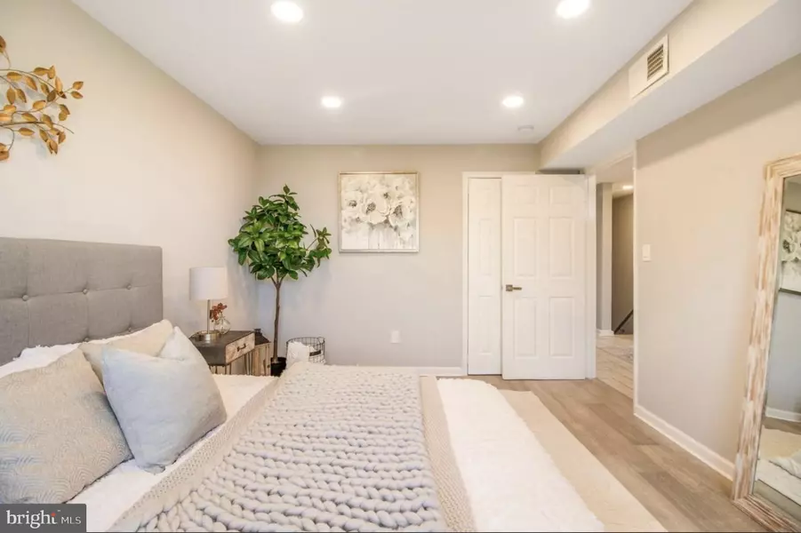 1149 SUMMIT ST NE #2, Washington, DC 20002