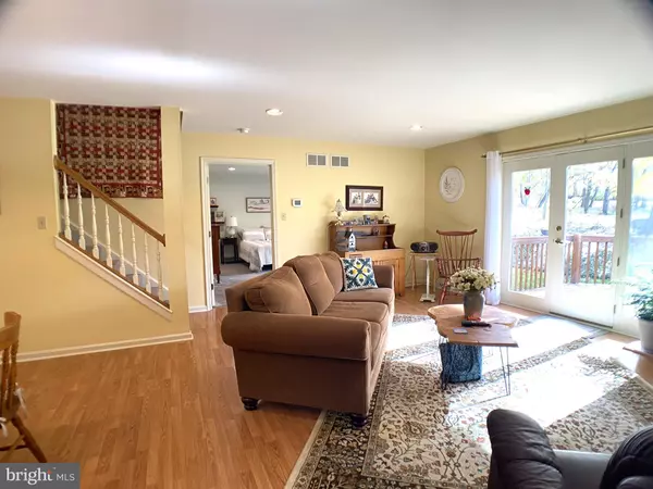 Lancaster, PA 17602,154 RIVER BEND PARK PARK #27