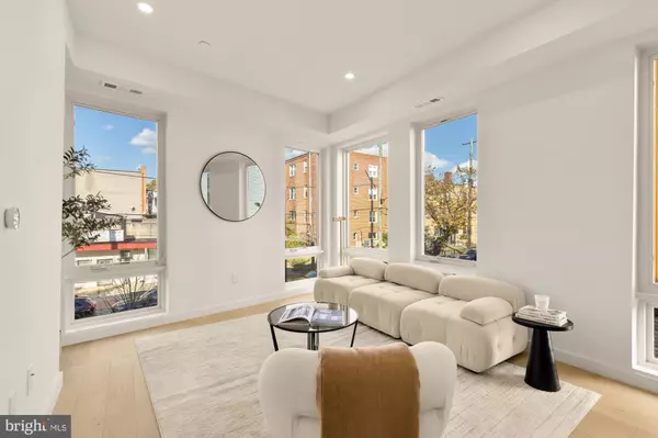 30 KENNEDY ST NW #6, Washington, DC 20011