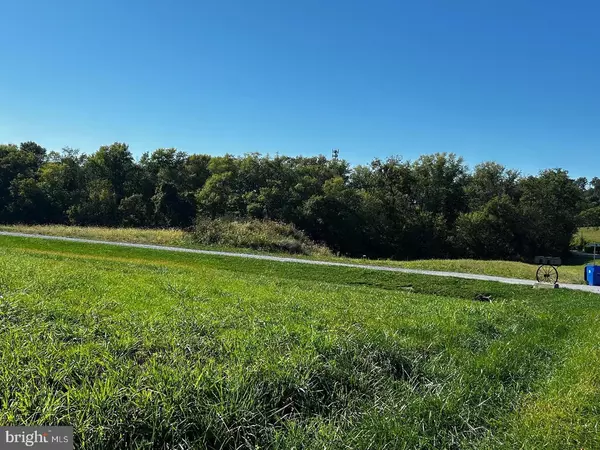 Frederick, MD 21701,7192 ROSALEES WAY