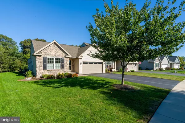 Mount Joy, PA 17552,5179 OAK LEAF DR