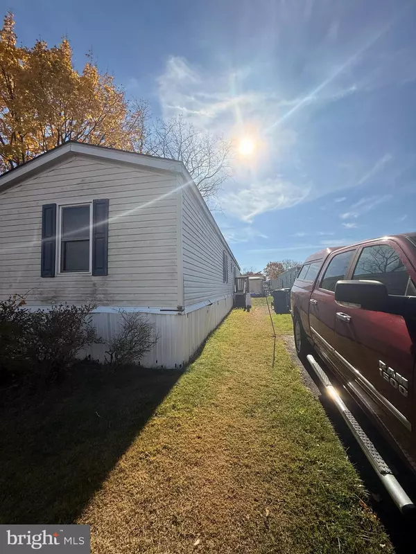 Morrisville, PA 19067,7503 HARPER DR #T 7503