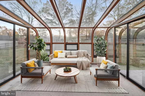 Columbia, MD 21046,6722 SENECA DR