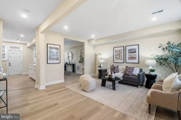 Baltimore, MD 21206,4314 SHAMROCK AVE