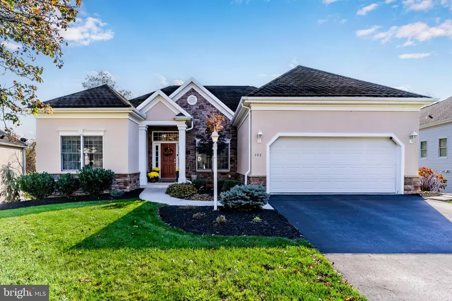 109 WINDRUSH LN, Mechanicsburg, PA 17055