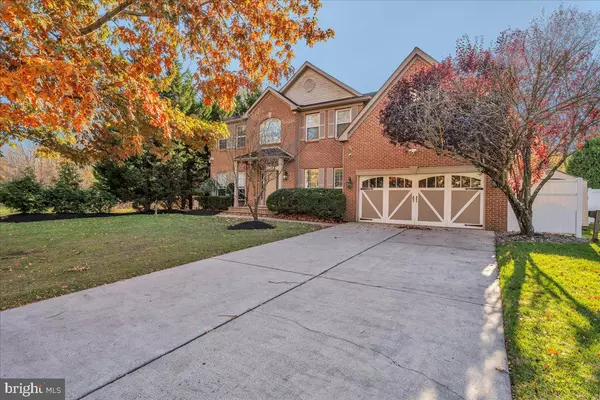 Cherry Hill, NJ 08003,18 SADDLEHORN DR