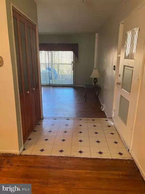 Philadelphia, PA 19128,7245 SHALKOP ST