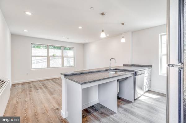 Philadelphia, PA 19104,751 N 43RD ST #UNIT 301