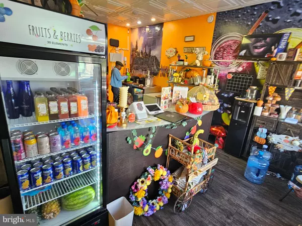 Westville, NJ 08093,221 BROADWAY