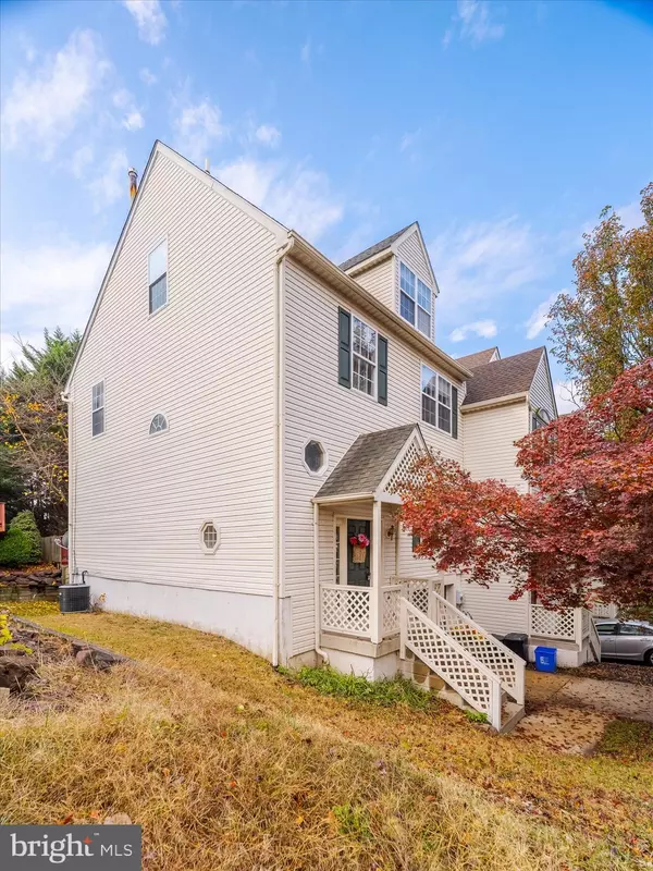 Philadelphia, PA 19128,6710 CINNAMON DR