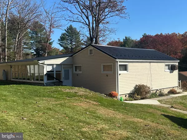 Tyrone, PA 16686,2470 BALD EAGLE PIKE