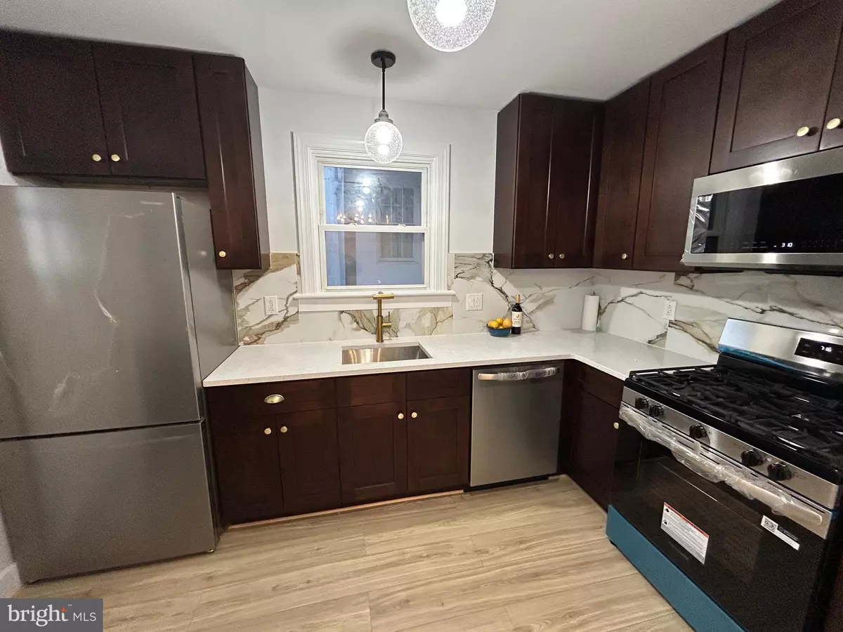 Cumberland, MD 21502,816 ELMWOOD LN