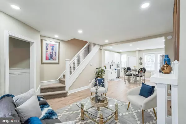 Philadelphia, PA 19140,1915 W AIRDRIE ST