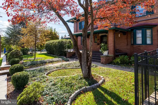 Philadelphia, PA 19129,3001 W QUEEN LN