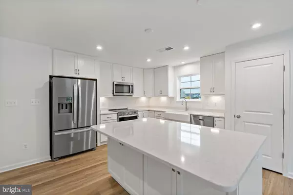 Inwood, WV 25428,TBB OUTRIGGER RD #SKYLARK