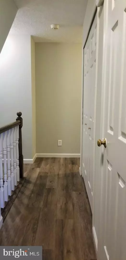 Marlton, NJ 08053,305 BERKSHIRE WAY