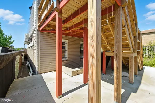 Baltimore, MD 21206,4 W OVERLEA AVE